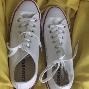 White Converse (never worn)